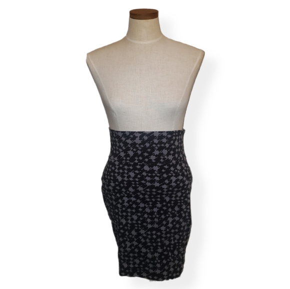 Lily White Houndstooth High Waisted Pencil Skirt L - Picture 2 of 10